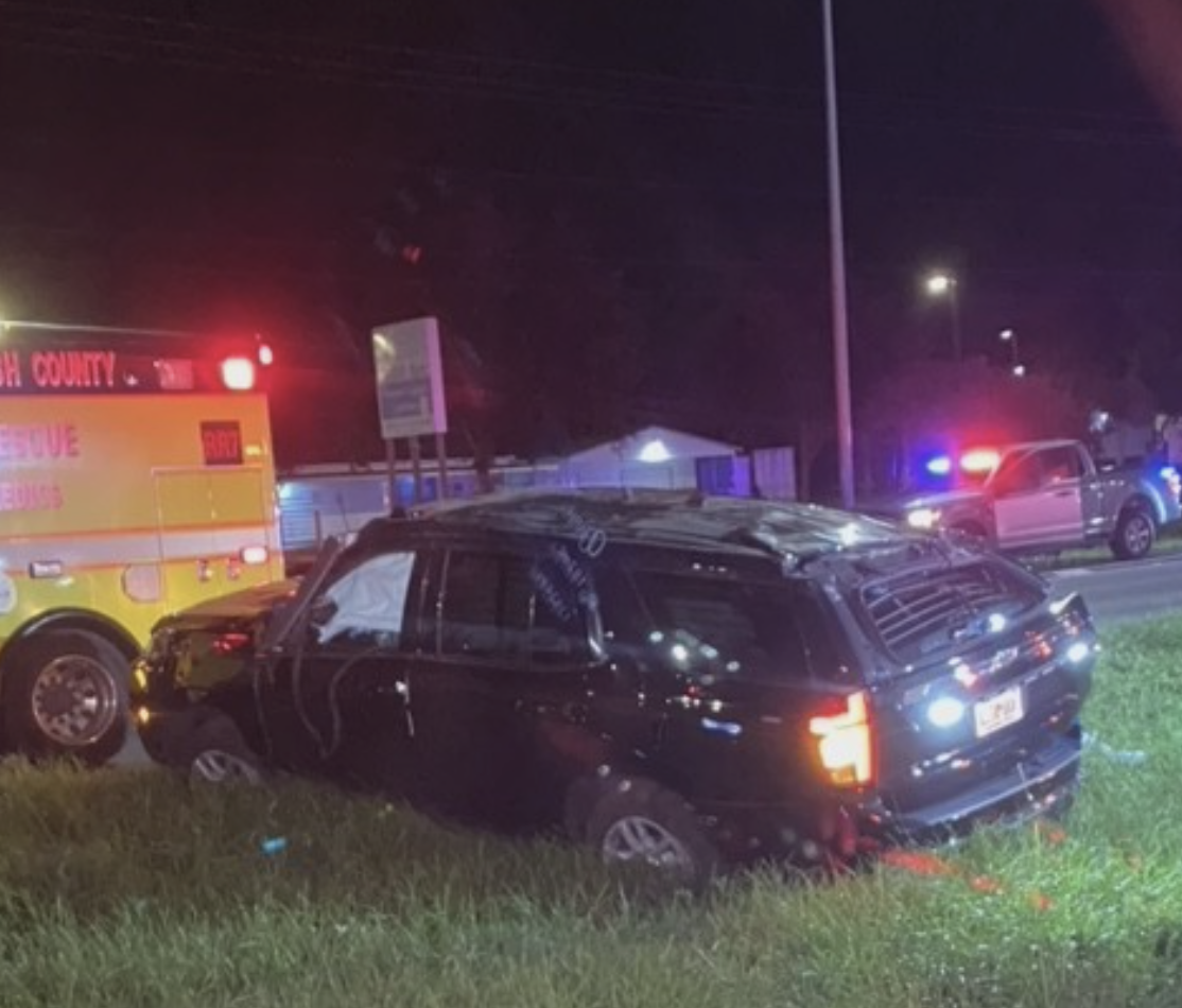 OFICIAL LESIONADO EN UN ACCIDENTE; CONDUCTOR SOSPECHOSO DE DUI ENFRENTA CARGOS